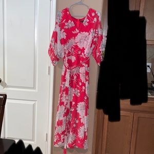 Pink & White Floral Maxi Dress